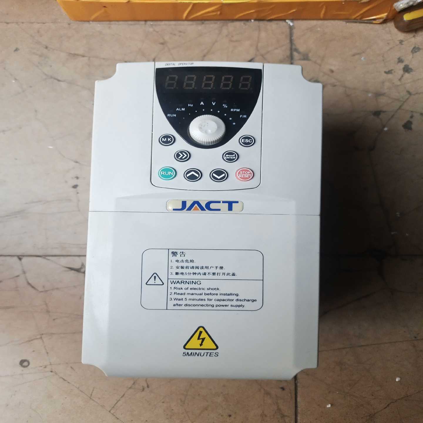 议价艾克特变频器AT500-T3-4R0G/5R5PB，重载