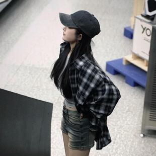 复古黑白格子衬衫女款夏天薄款大码宽松开衫外套2025夏季防晒上衣