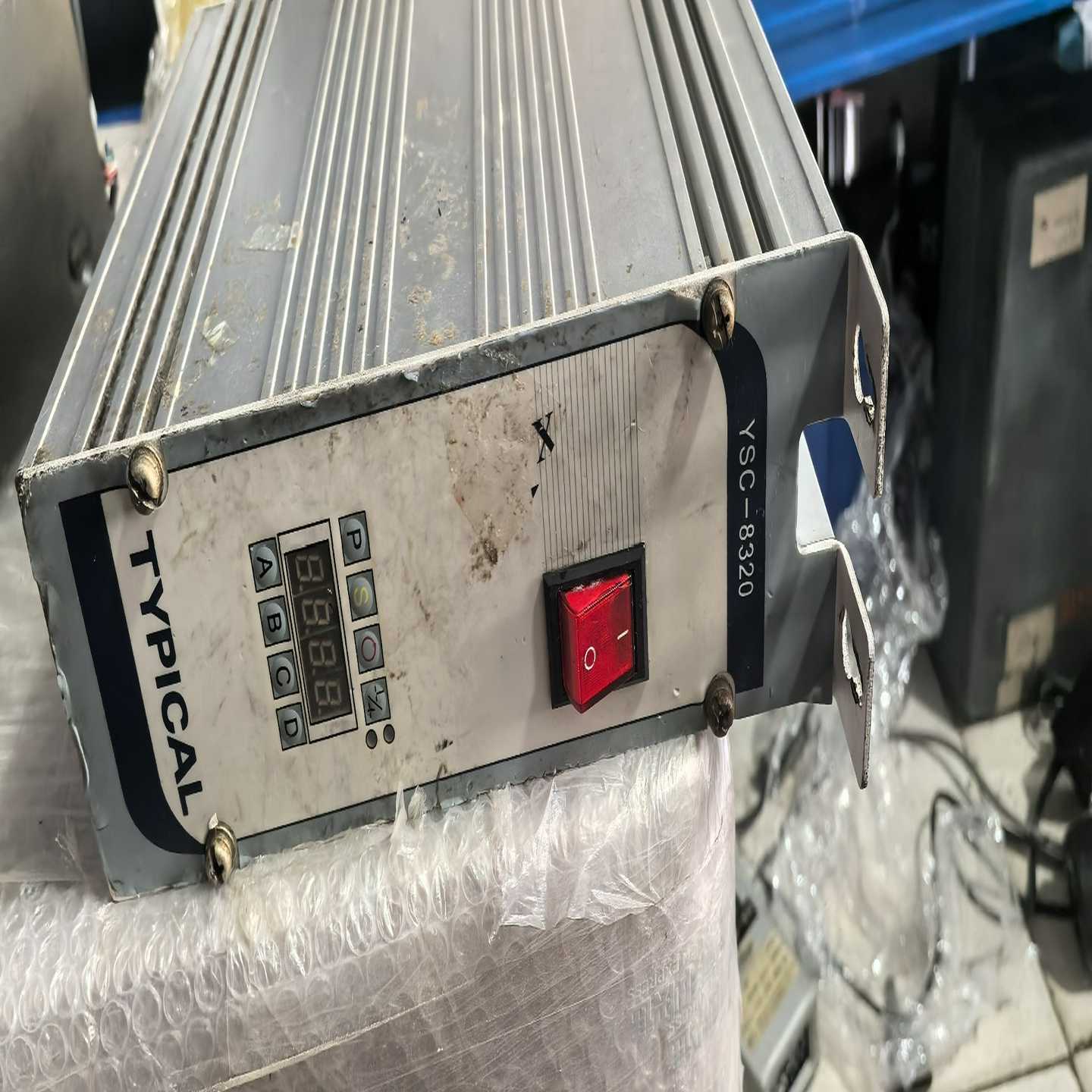 TYPICAL标准缝纫机电控箱，型号YSC-8320，全铝外-议价