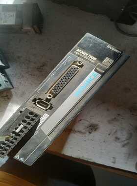 SV630PS5R5I汇川750W伺服驱动，成色好，（零零电子）