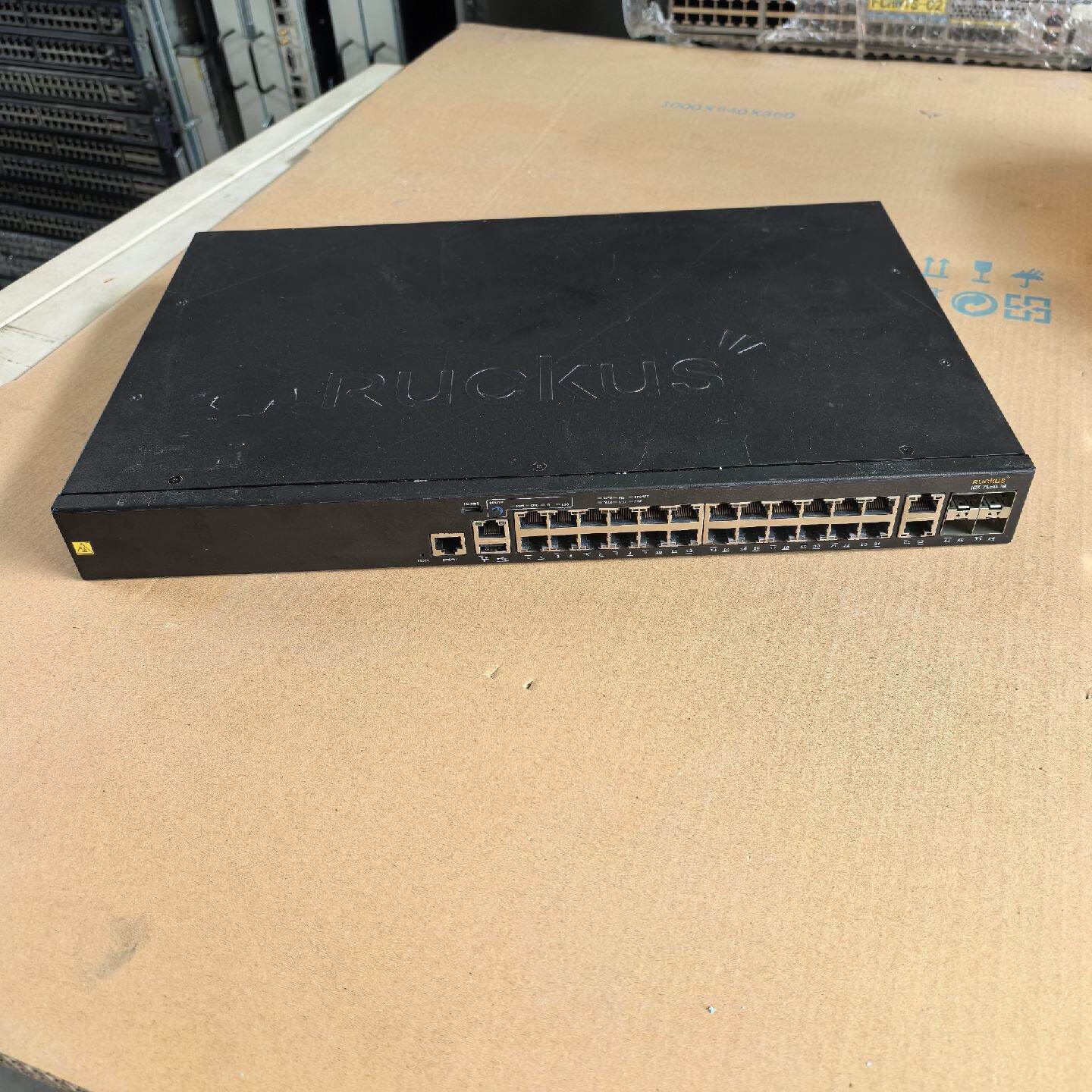 RUCKUS 优科 ICX 7150-24 交换机。broc-议价