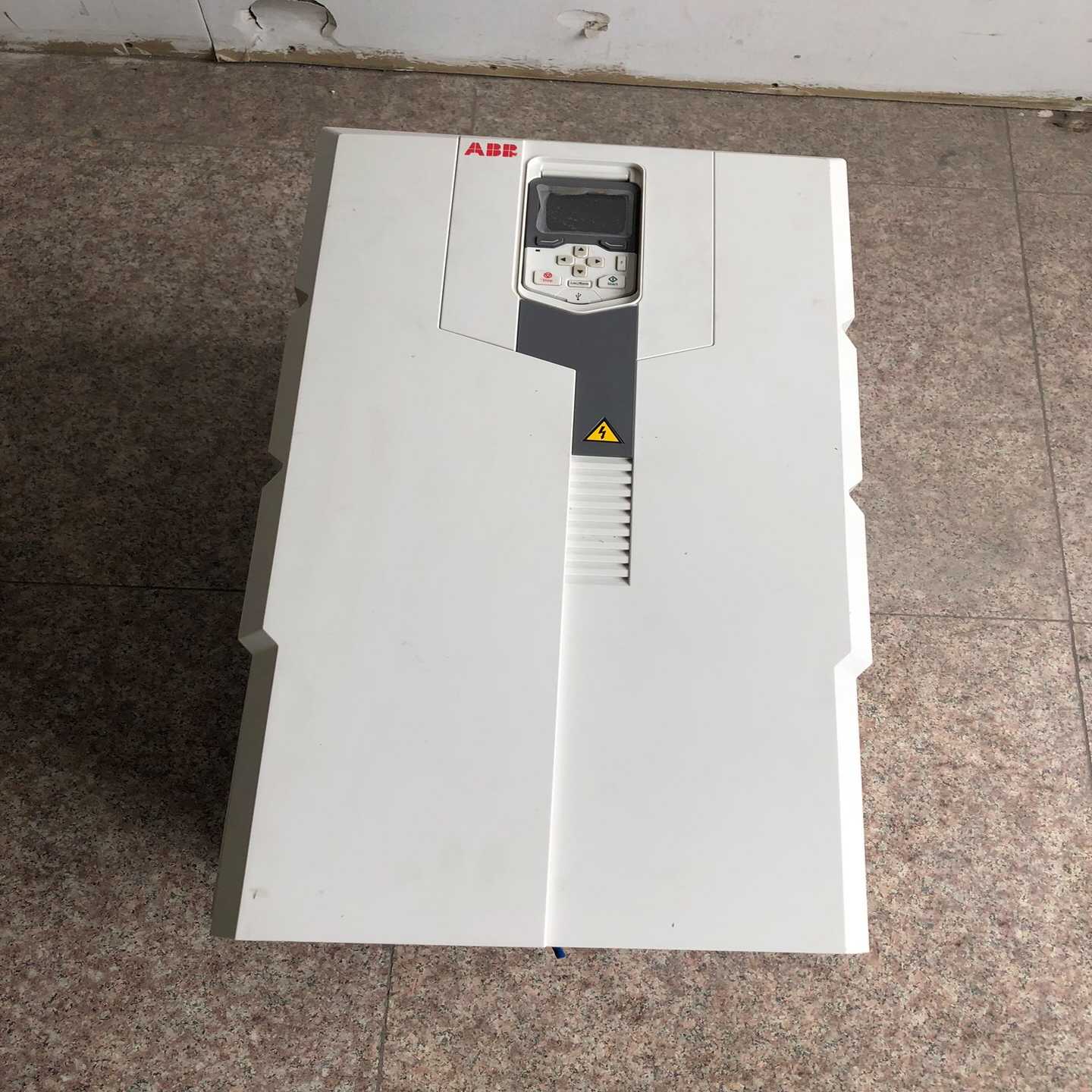 ACS580-01-206A-4ABB变频器110KW功询价