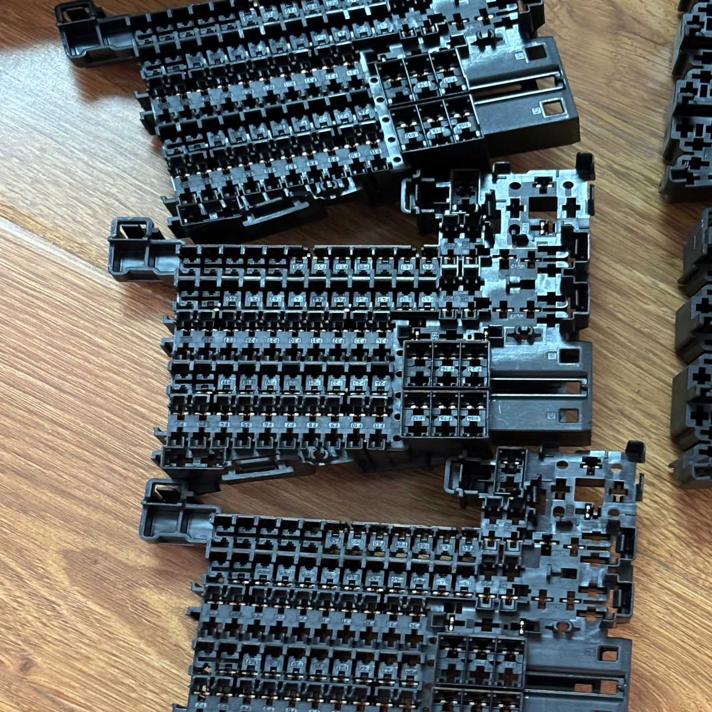 MQB通用保险丝盒--议价商品