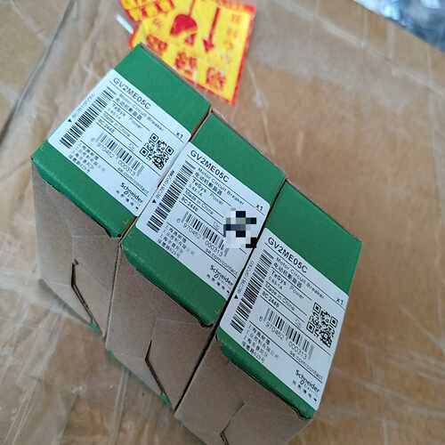 全新施耐德GV2ME05C电动机断路器！原装正品，中国制造。~议价