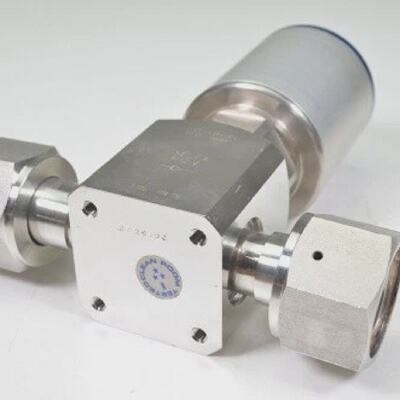 ROTAREX SELFA M12V Federloses Membranventil mit Pneumatikbet