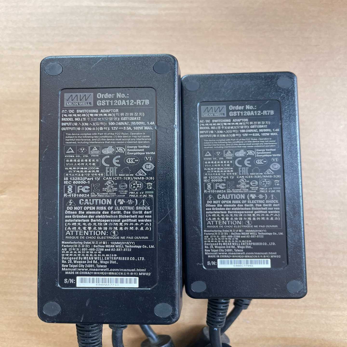 台湾明纬 GST120A12-R7B 电源适配器，12v8.~议价