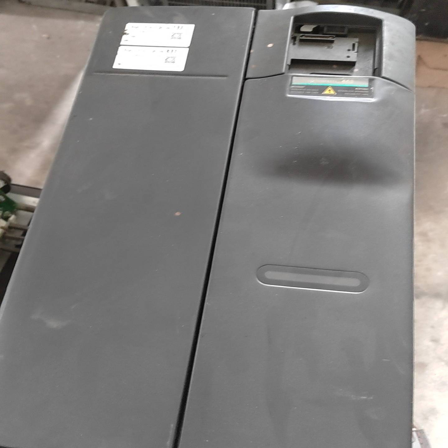 变频器6SE6440-2AD33-0EA1 ，~询价