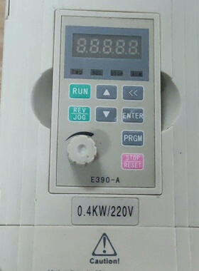 议价220V0.4Kw Of Taichuang Frequency Converter Disassembly O