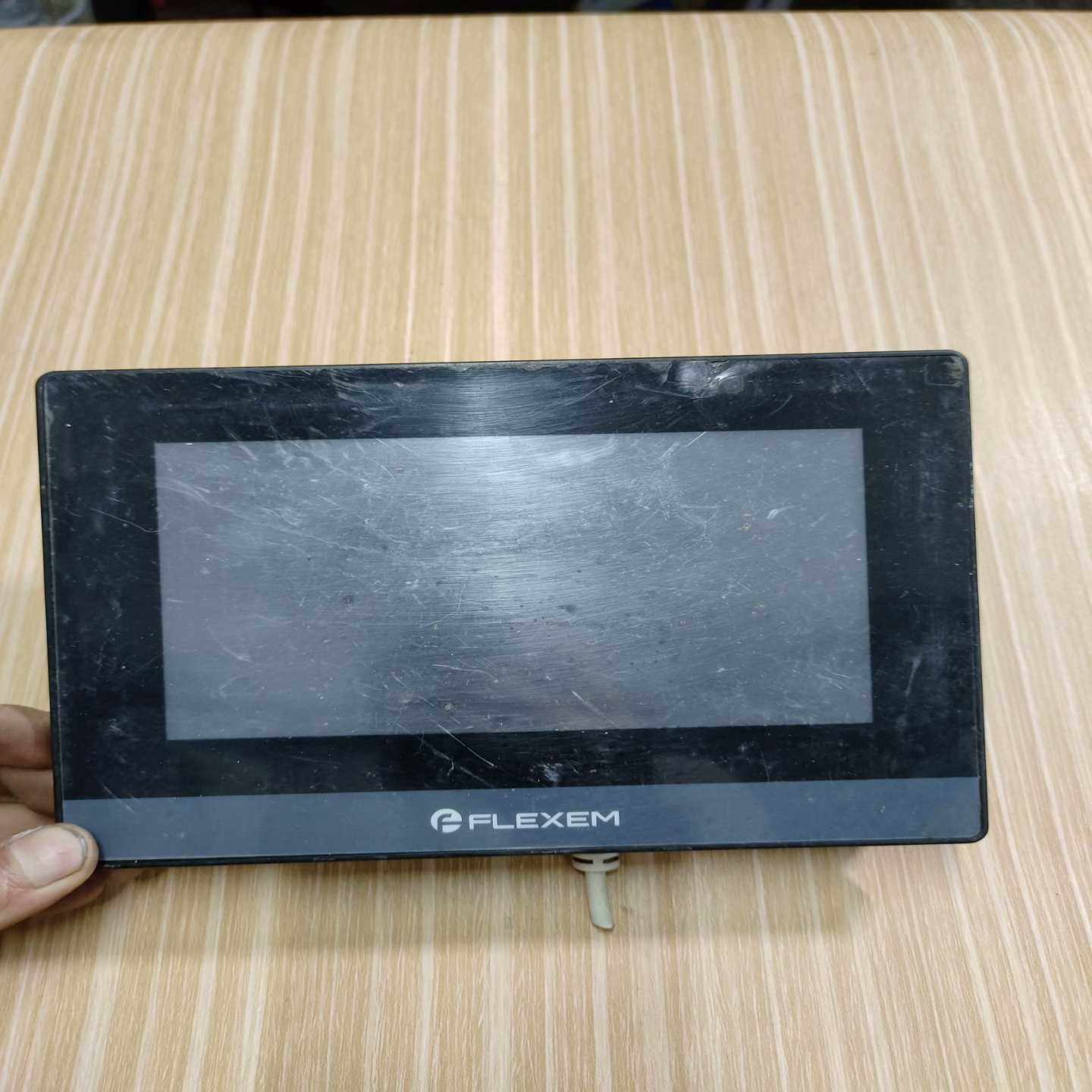 FLEXEM繁易触摸屏，型号FE6070C，拆机品，外观成色--议价商品