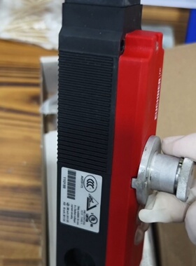 寻IEUCHNER安士能安全门锁TP34141D024S