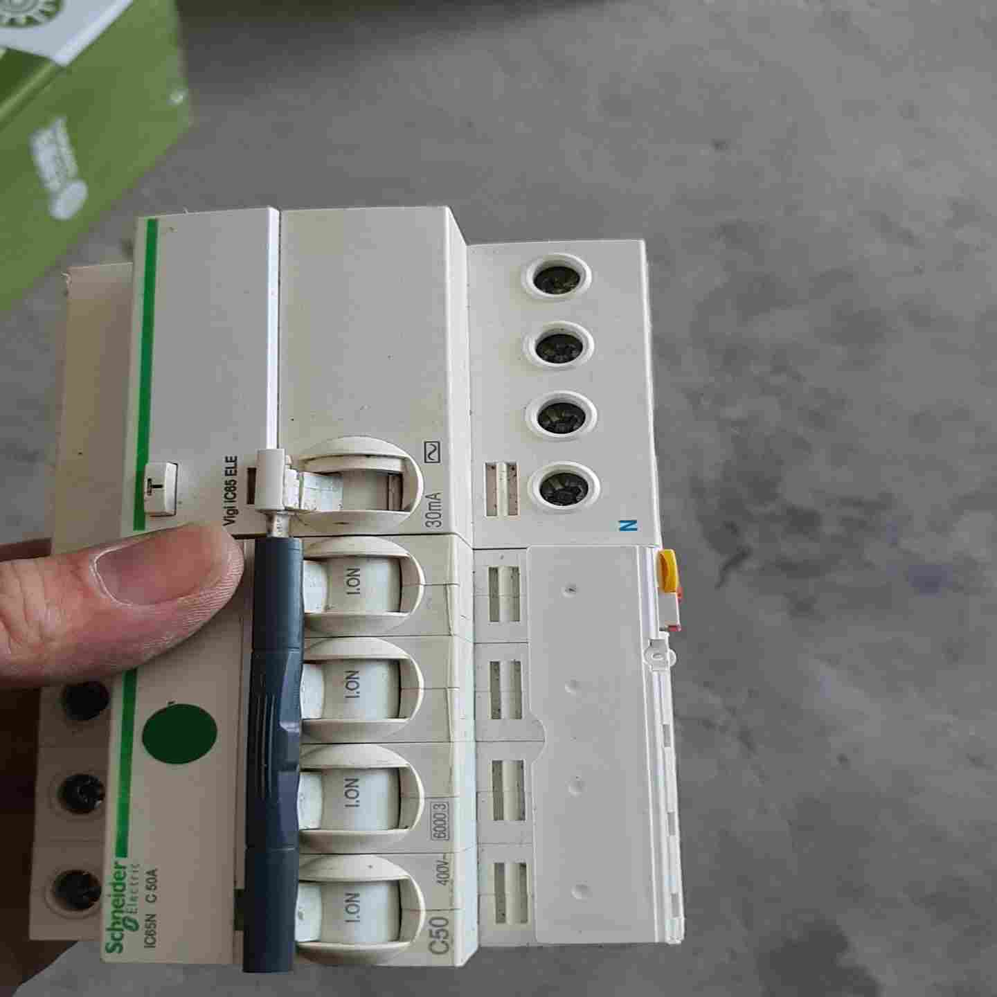 4p漏电保护器50a~询价