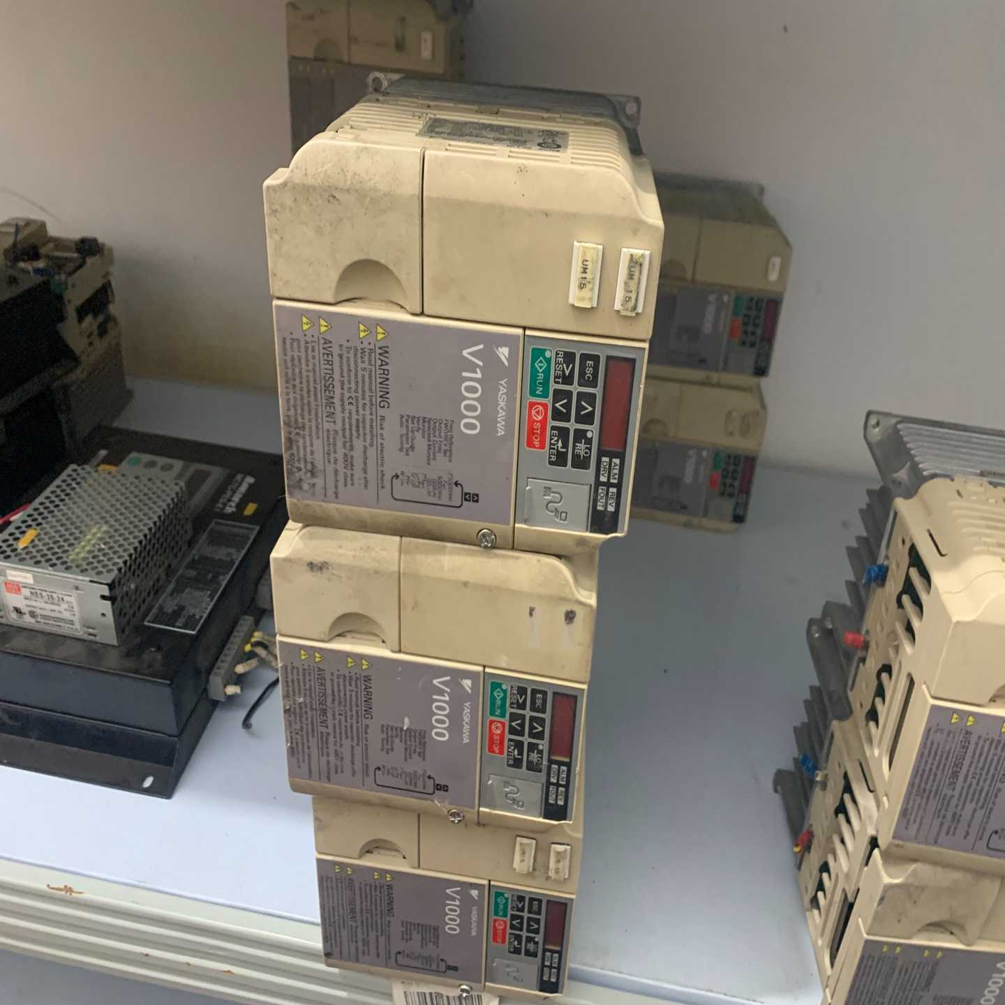 安川变频器V1000系列CIMR-VCBA0006BAA询价