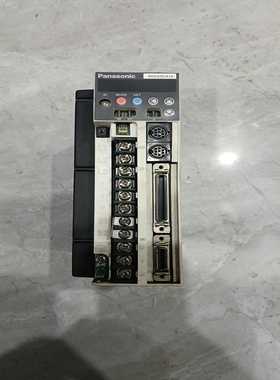 松下MSDA083A1A伺服驱动，750W，成色如图，功能完--议价商品