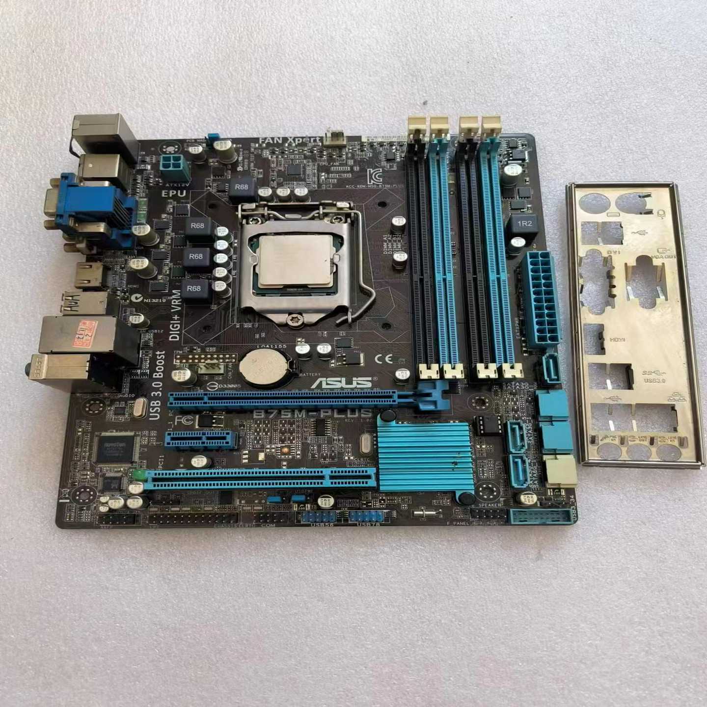 华硕B75M一PLUS，双通道DDR3内存，CPU3--议价商品