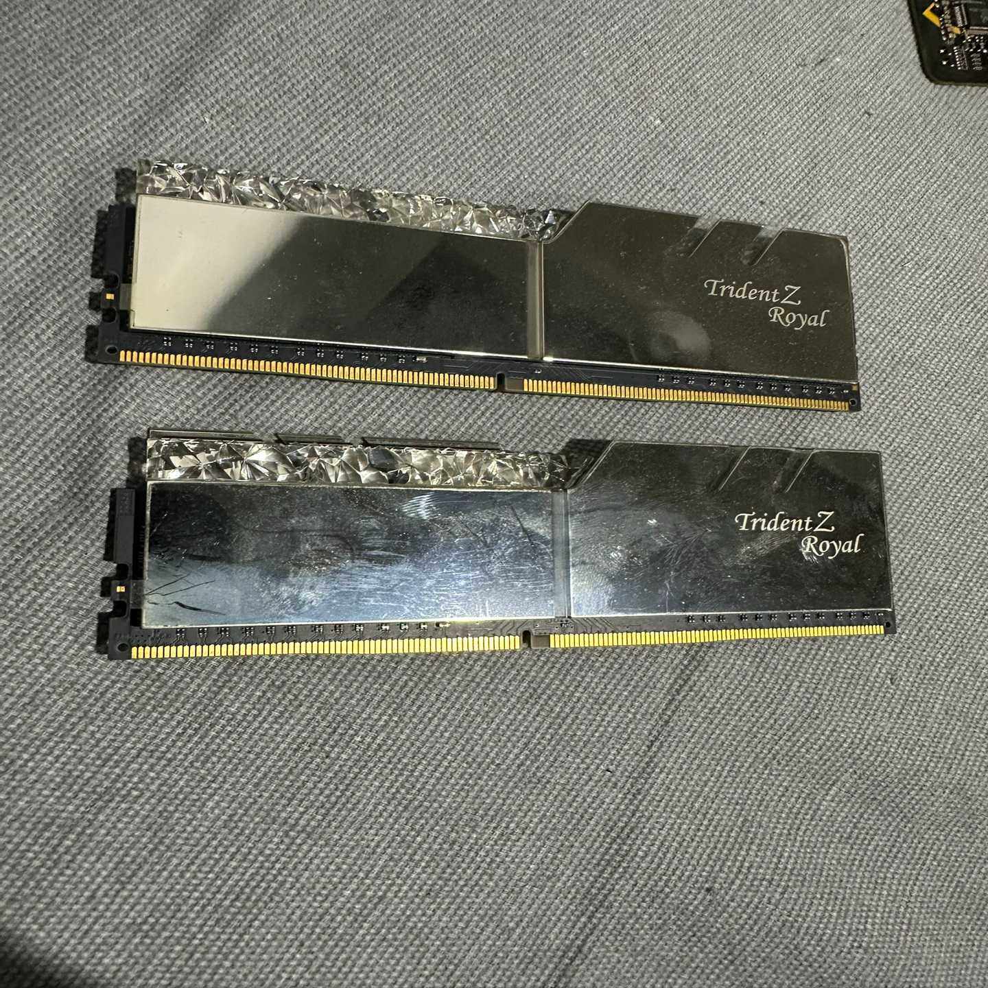 芝奇皇家戟32G（16x2）3600mhzc18内存条，连-议价