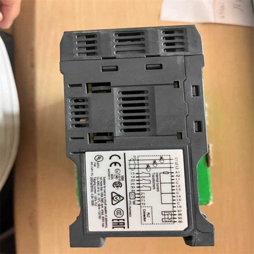 售前询价Schneider马达控制器LTMR08MBD全新原装现货只有1个