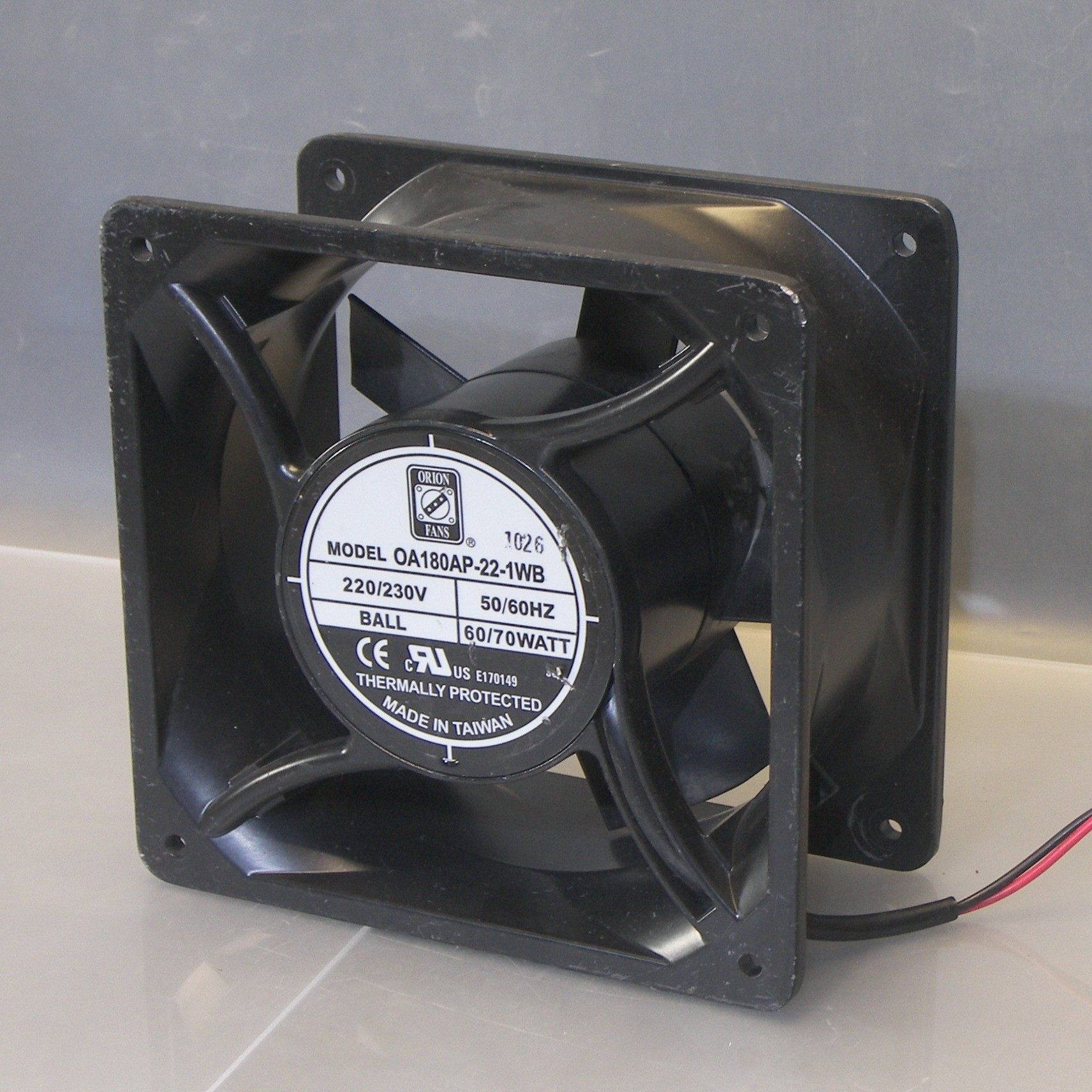 【请询价】FAN AXIAL风扇OA180AP-22-1WB滚珠双引线