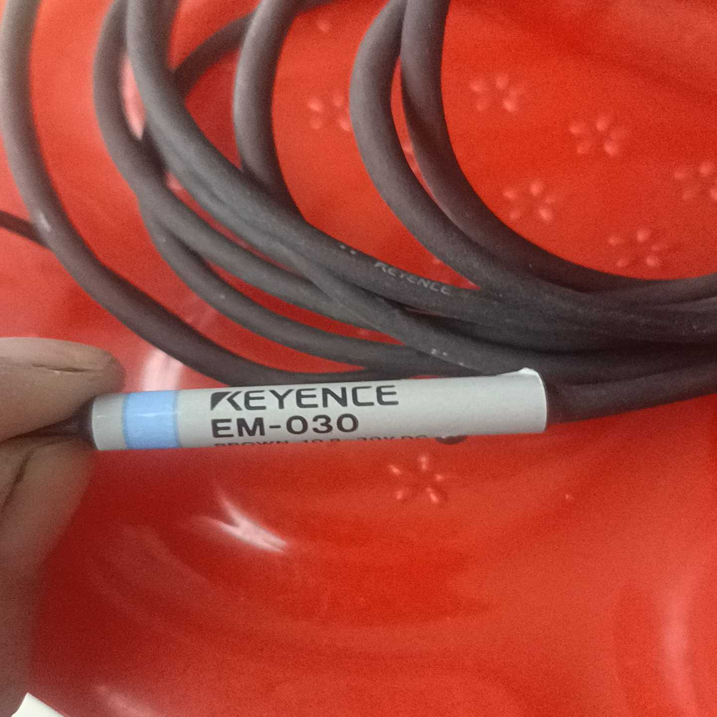 议价基恩士EM-030接近传感器,实物拍摄,原装拆机,功能测试正