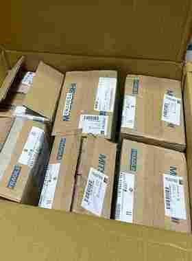 Q2ASHCPU-S1原包装（佳毅工控）