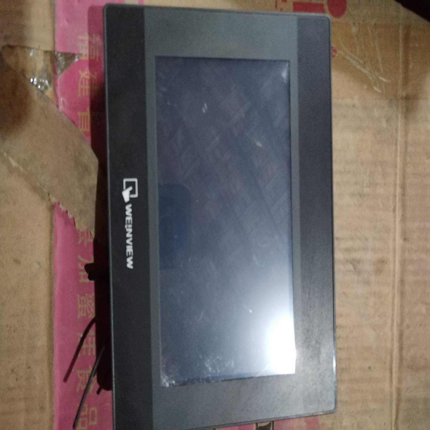 威伦工控屏7寸，九九新，6070iQ,功能正常。′~询价