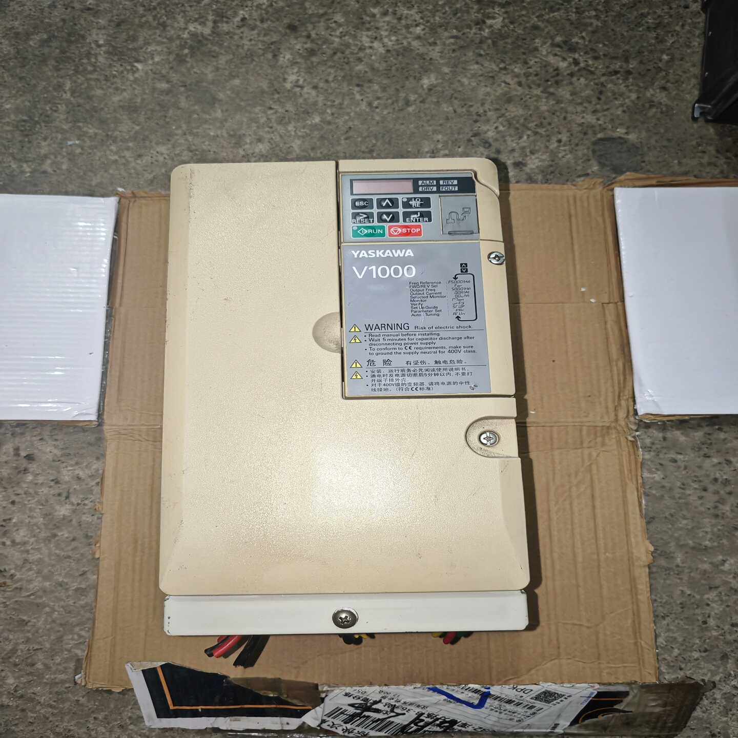 CIMR-VB4A0023FBA变频器，成色如图，功能