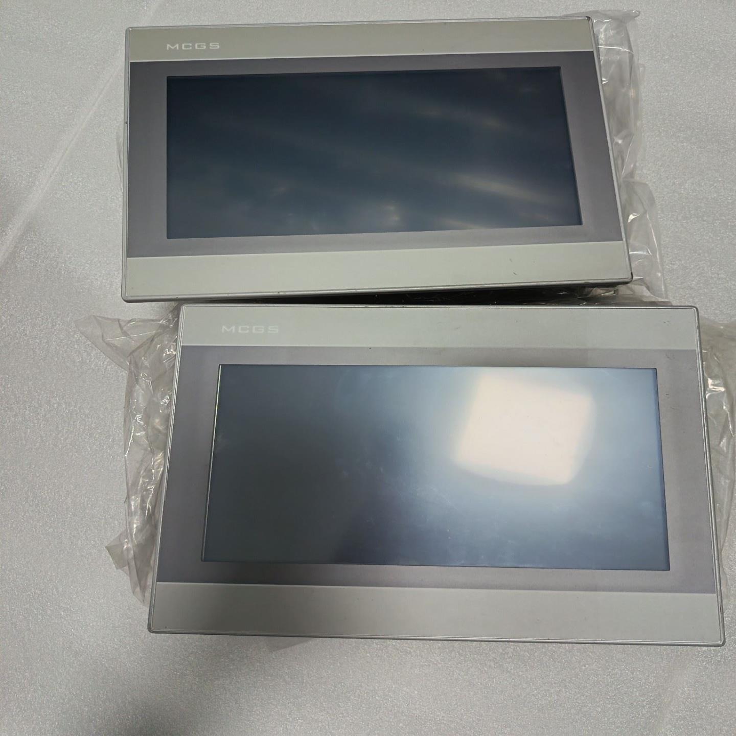 TPC1061Hn昆仑通态触摸屏，10寸嵌入式一体化触摸屏--议价商品