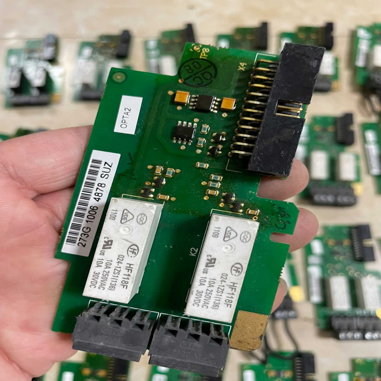 （洋洋设备）伟肯变频器继电器保护卡OPTA2PC00273F