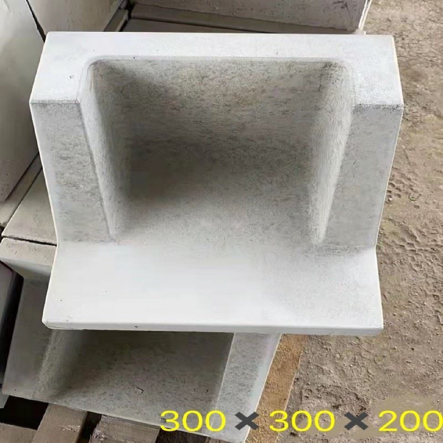 混凝土水簸箕排水管接雨水簸箕厂家直销可定制成品现货水泥水簸箕