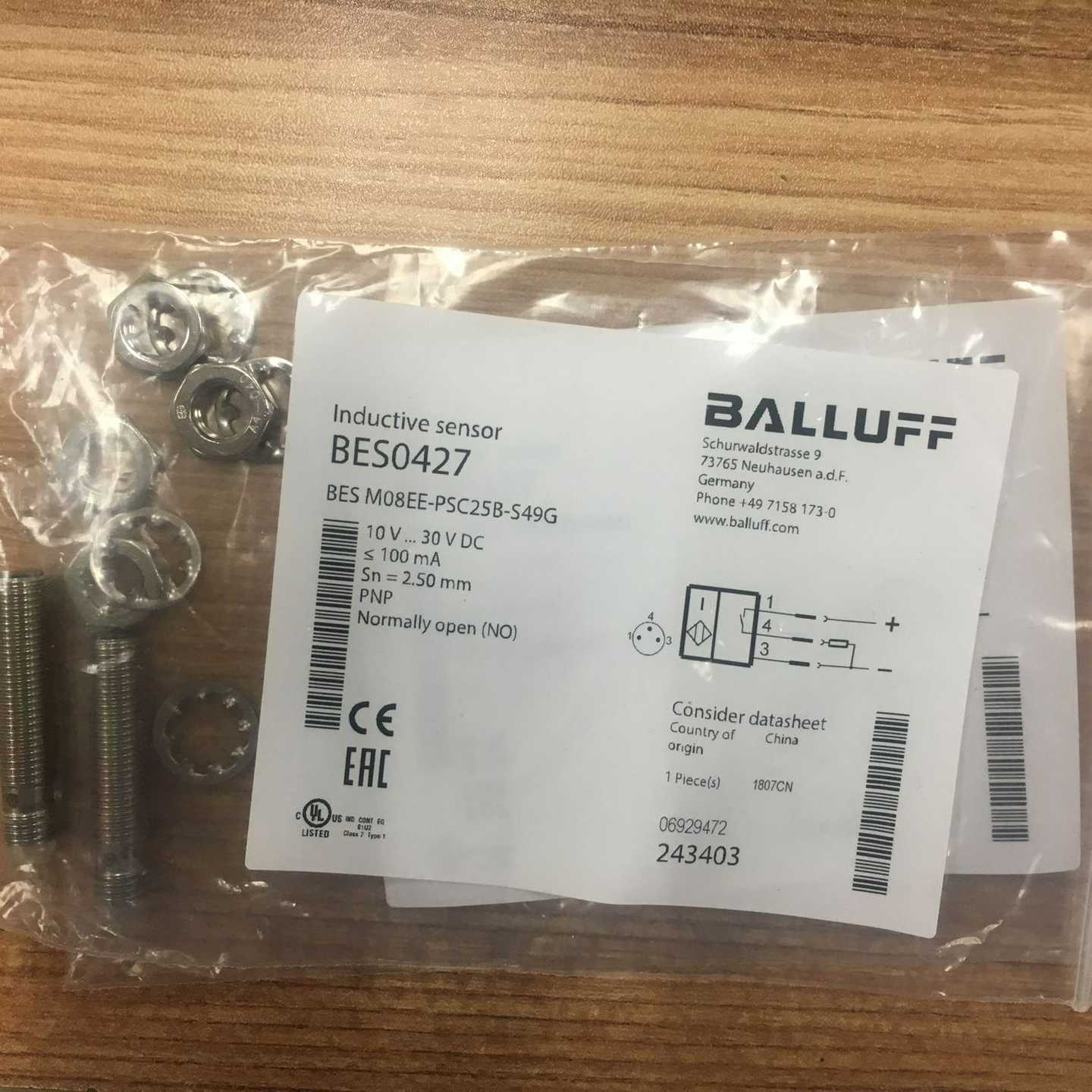 巴鲁夫接近开关BES M08EE-PSC25B-S49B40F 现货