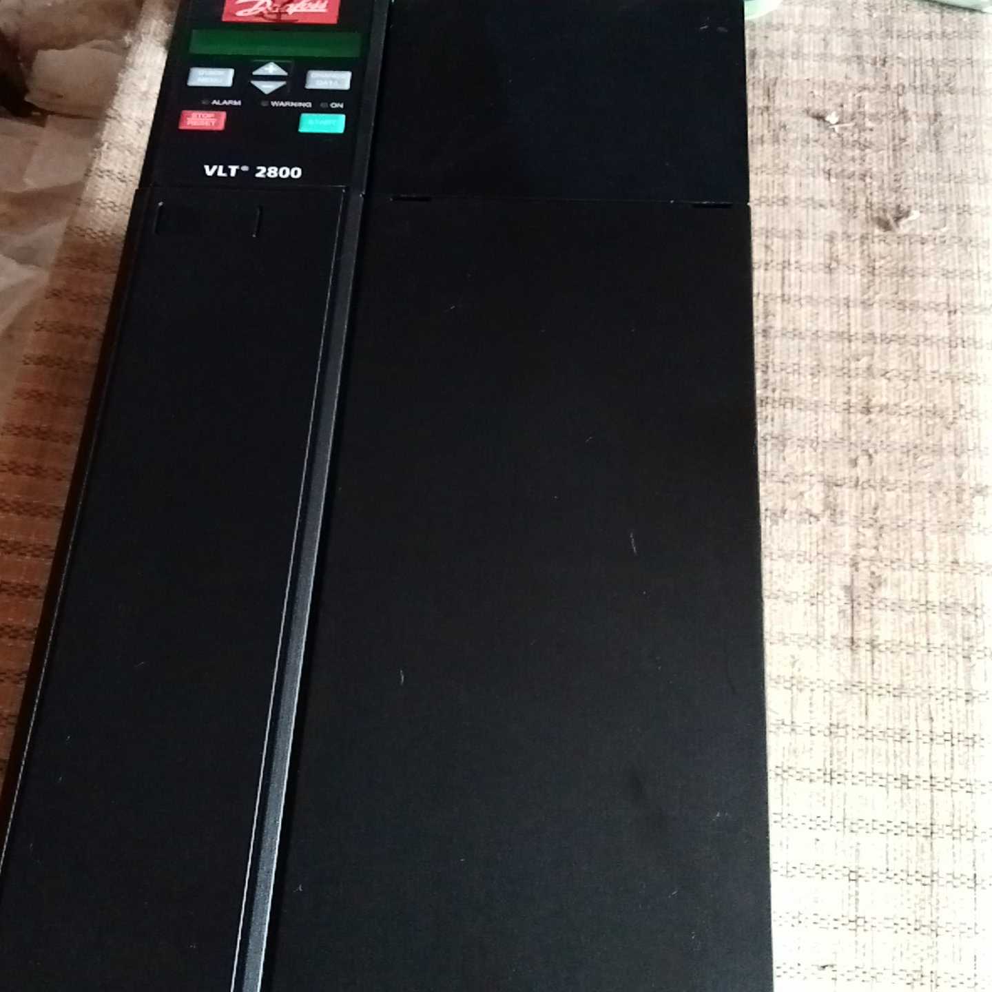 丹佛斯变频器VLT2880PT4D20STR0DD11KW【博航商行】