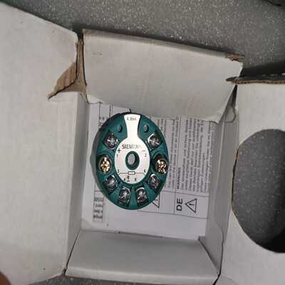 的温度变送器一个，型号7ng32110nn00【询价】