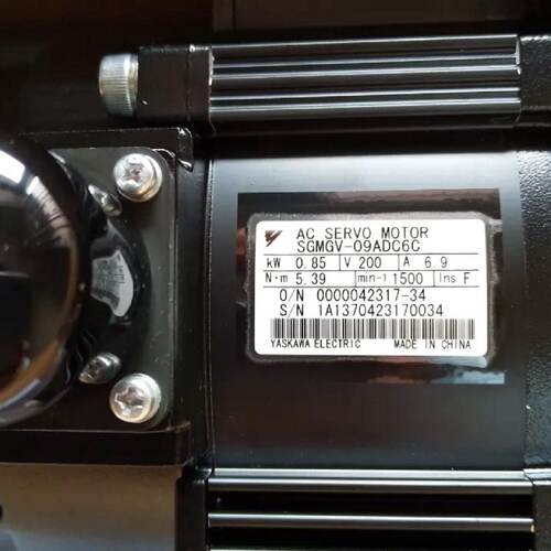 议价SGMGV-09ADC6C/61/ADA21安川伺服马达 下单请询价 正品质保一