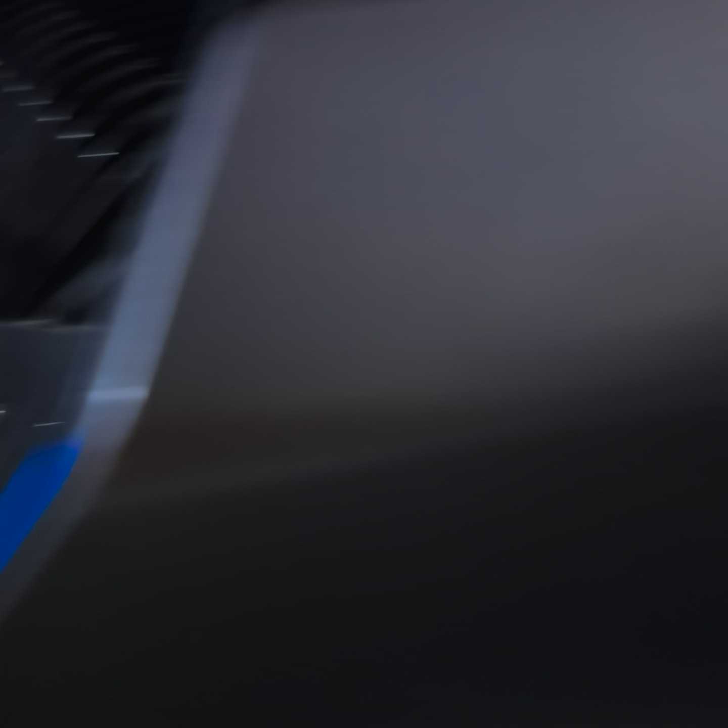 DELL外星人机箱Area-51R2大三角机箱，I7--询价客服