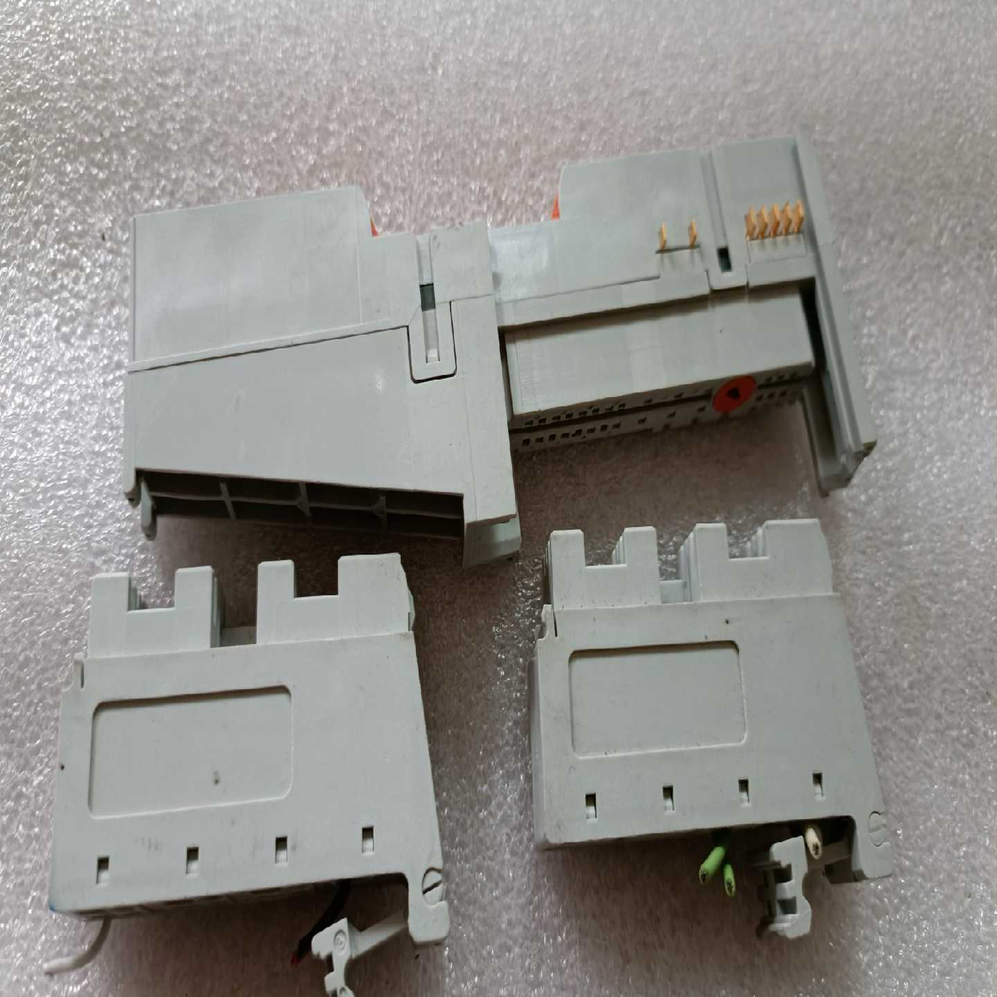 咨询-AB1734-RTB两片/1734-MB一片‘实物图，功