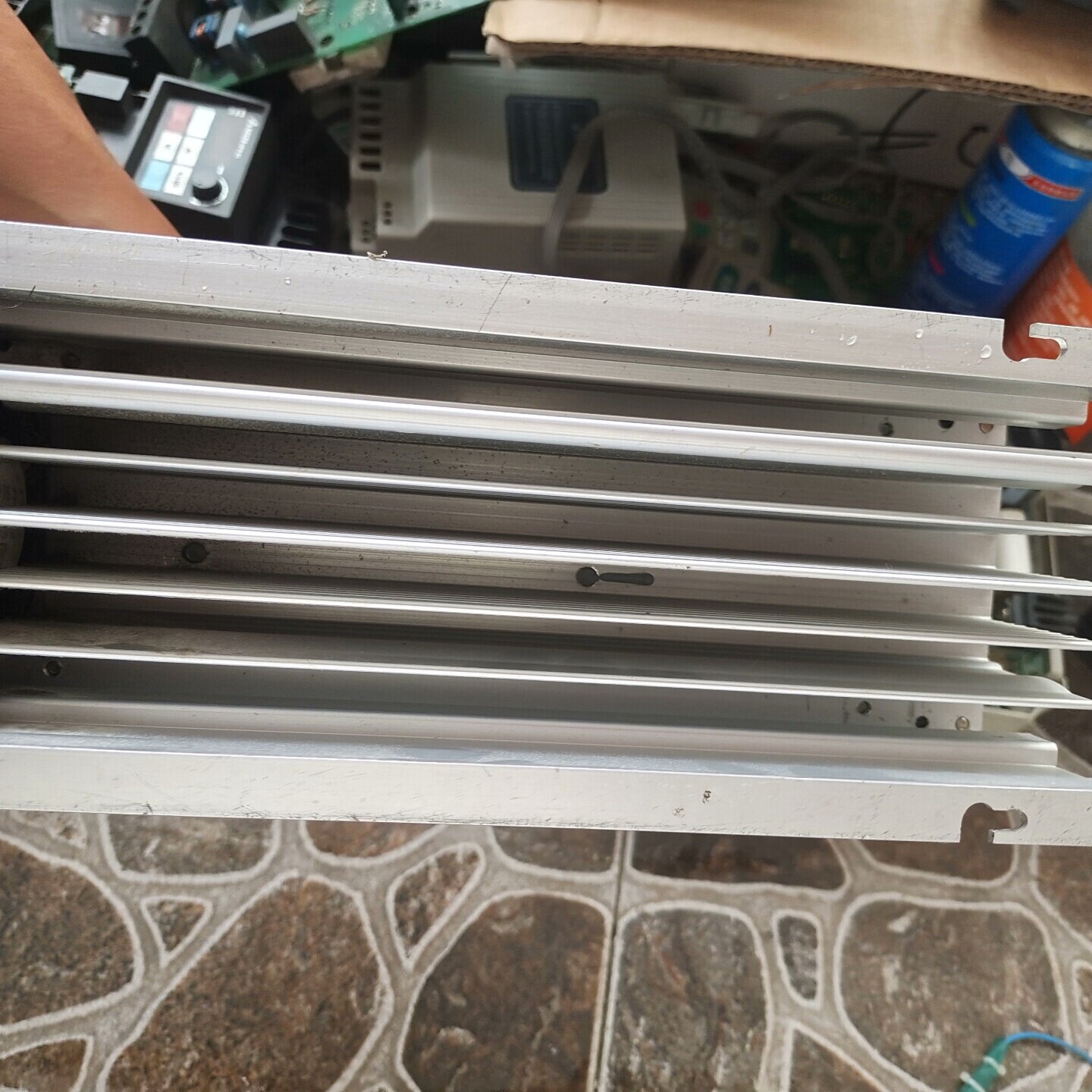 山宇（数恩）SY8000变频器(4.0/5.5kw380v)--议价商品