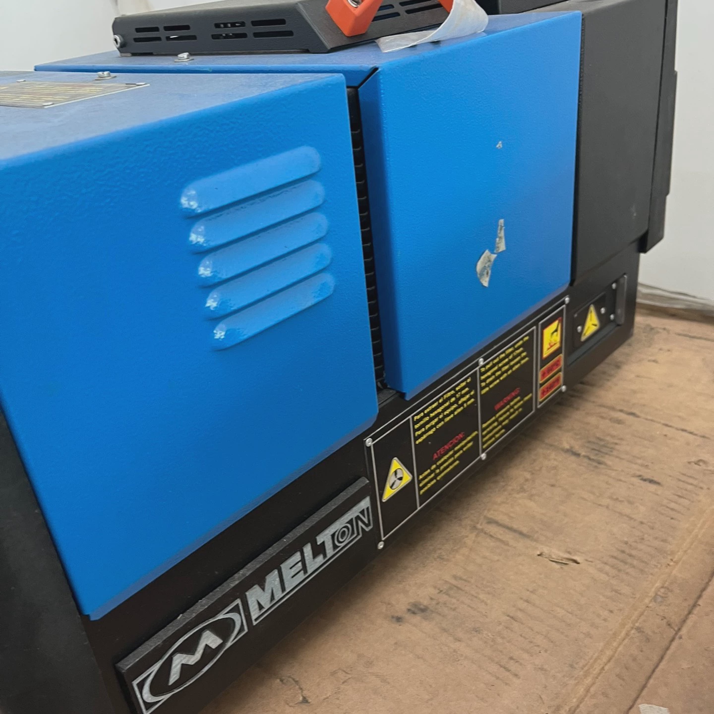 议价MELTON热熔胶机型号941XX402蓝色外壳带数显议价