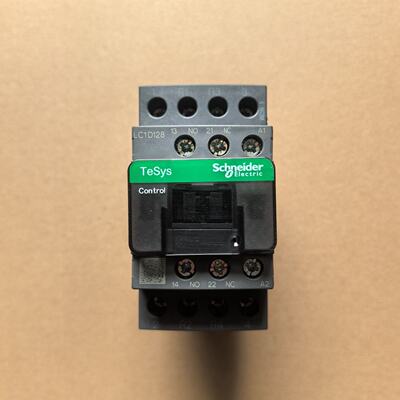 议价LC1D128E7C线圈电压48V