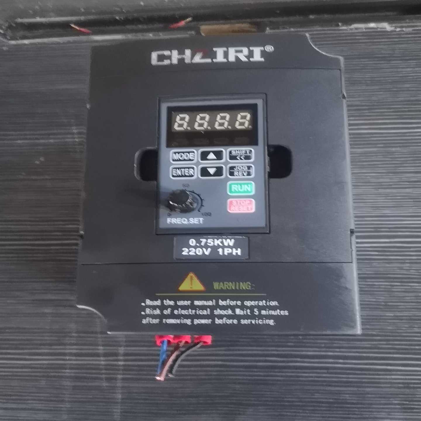 询价紫日变频器ZF9v-M0007S2