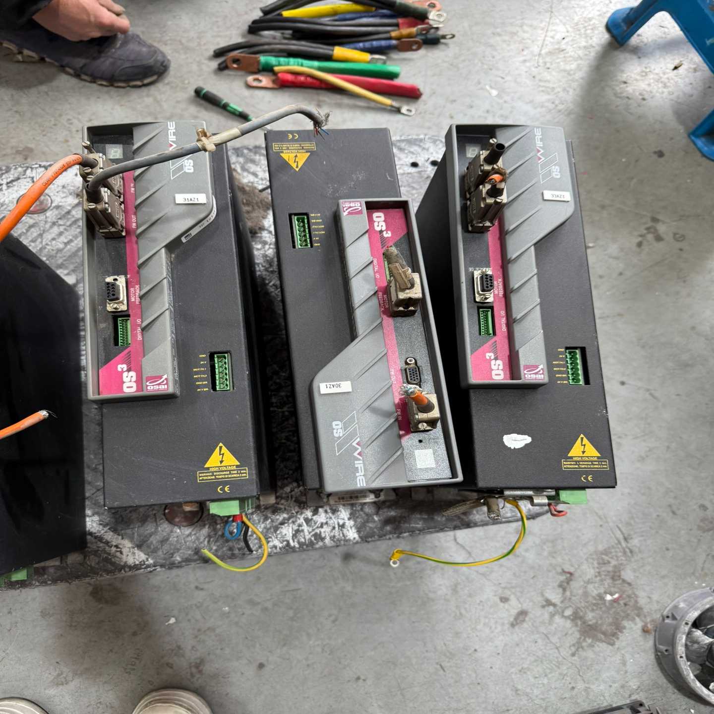 OSAI 驱动器OS3-FW-400-05 实物拍摄 现货三；议价