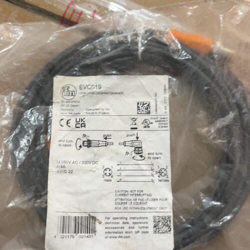 Ifm传感器连接线EVC019全新一个-议价