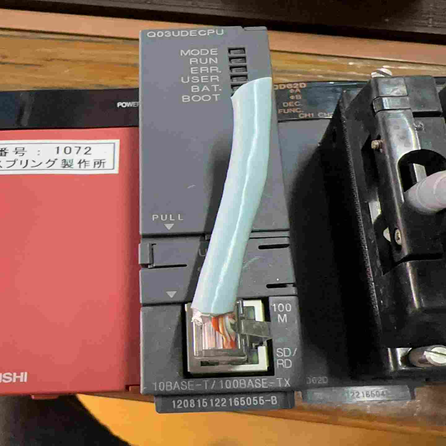 议价三菱PLC拆机成色很棒，功能包好