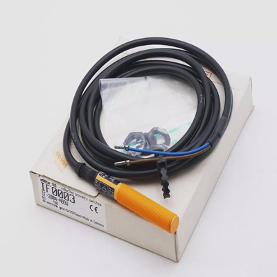 Ifmefector100IF0003IF-2004-ABOWInduktiverSensor-unus