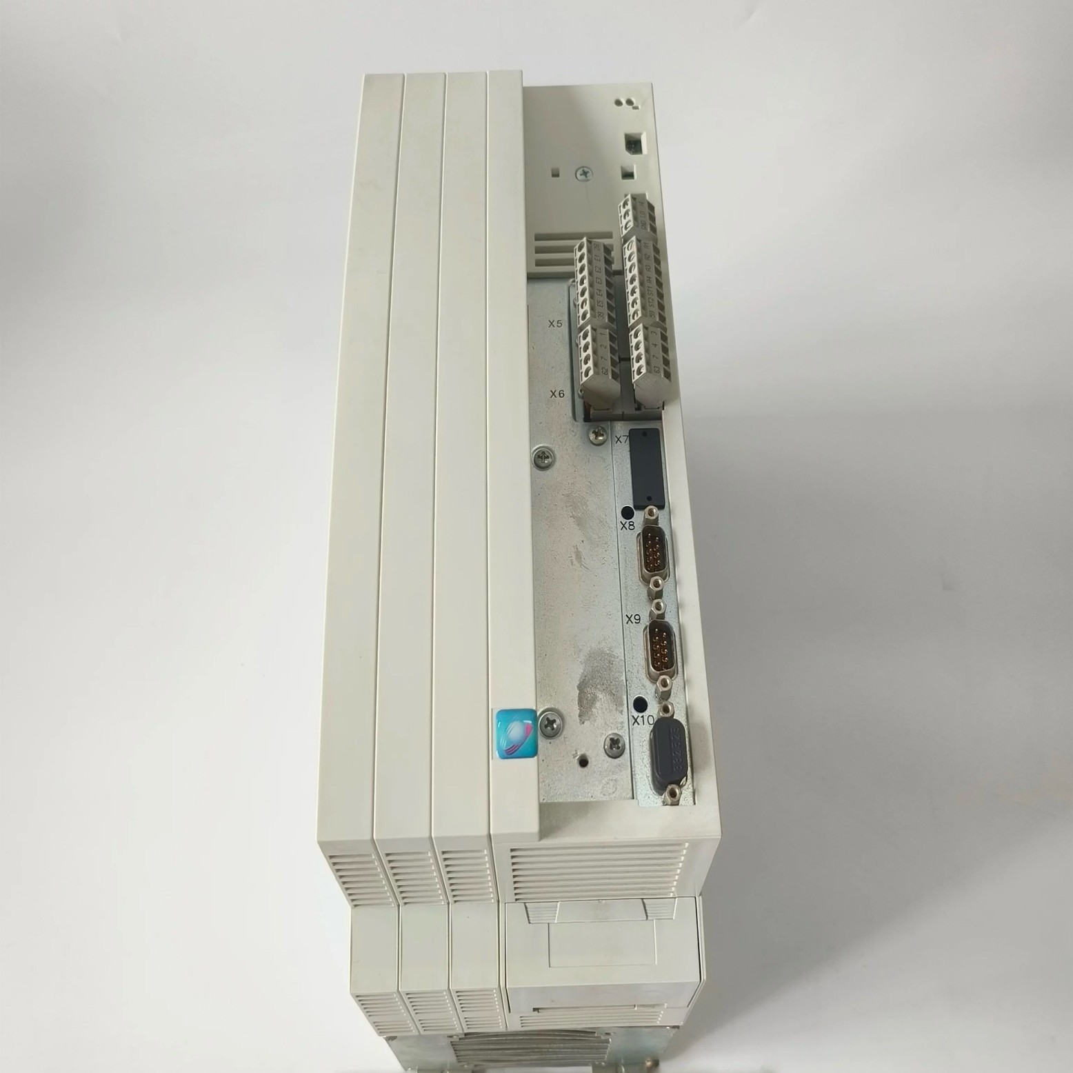 【请询价】Lenze伦茨驱动器EVF9325-EV 原装现货