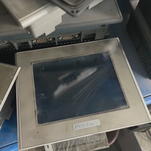 寻X普洛菲斯触摸屏GP2300LG4124V拆机