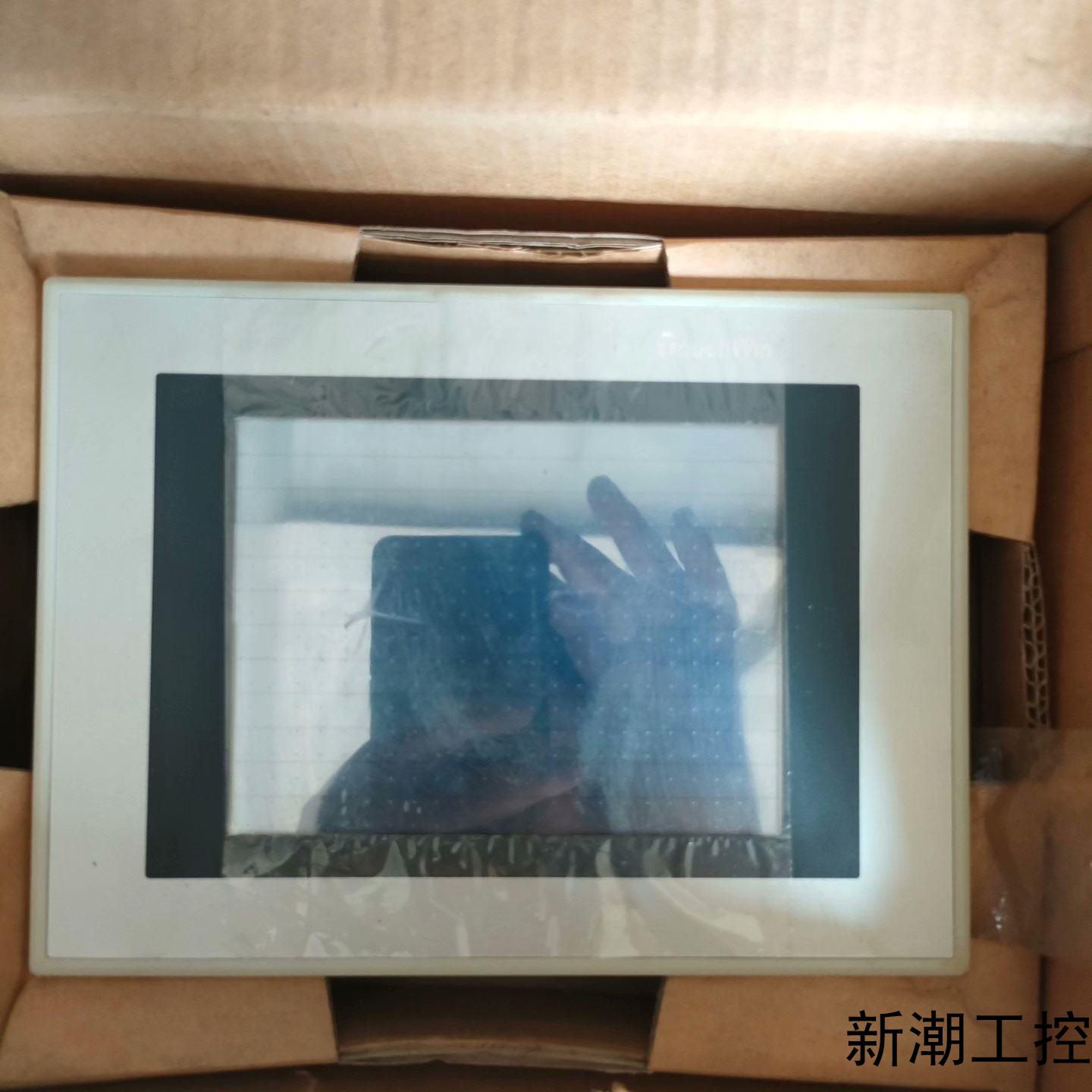 全新信捷触摸屏TP560-L实物拍摄成色如图未使用型议价商品