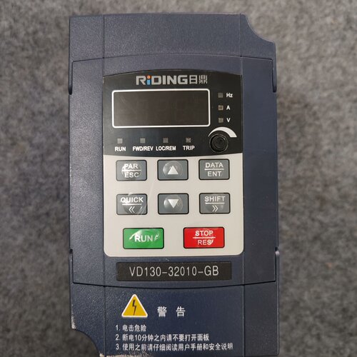 溢价-日鼎变频器VD13032010GBA02.2KW三