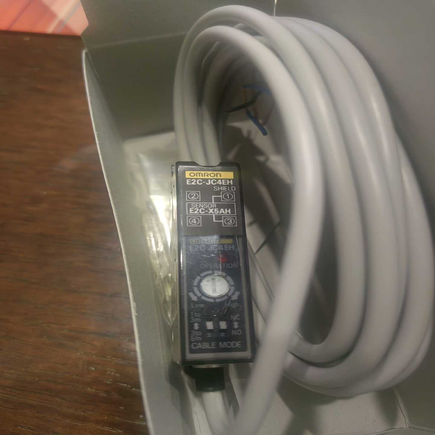 欧姆龙耐高温放大器E2C-JC4CH-1E2C-JC4E-议价