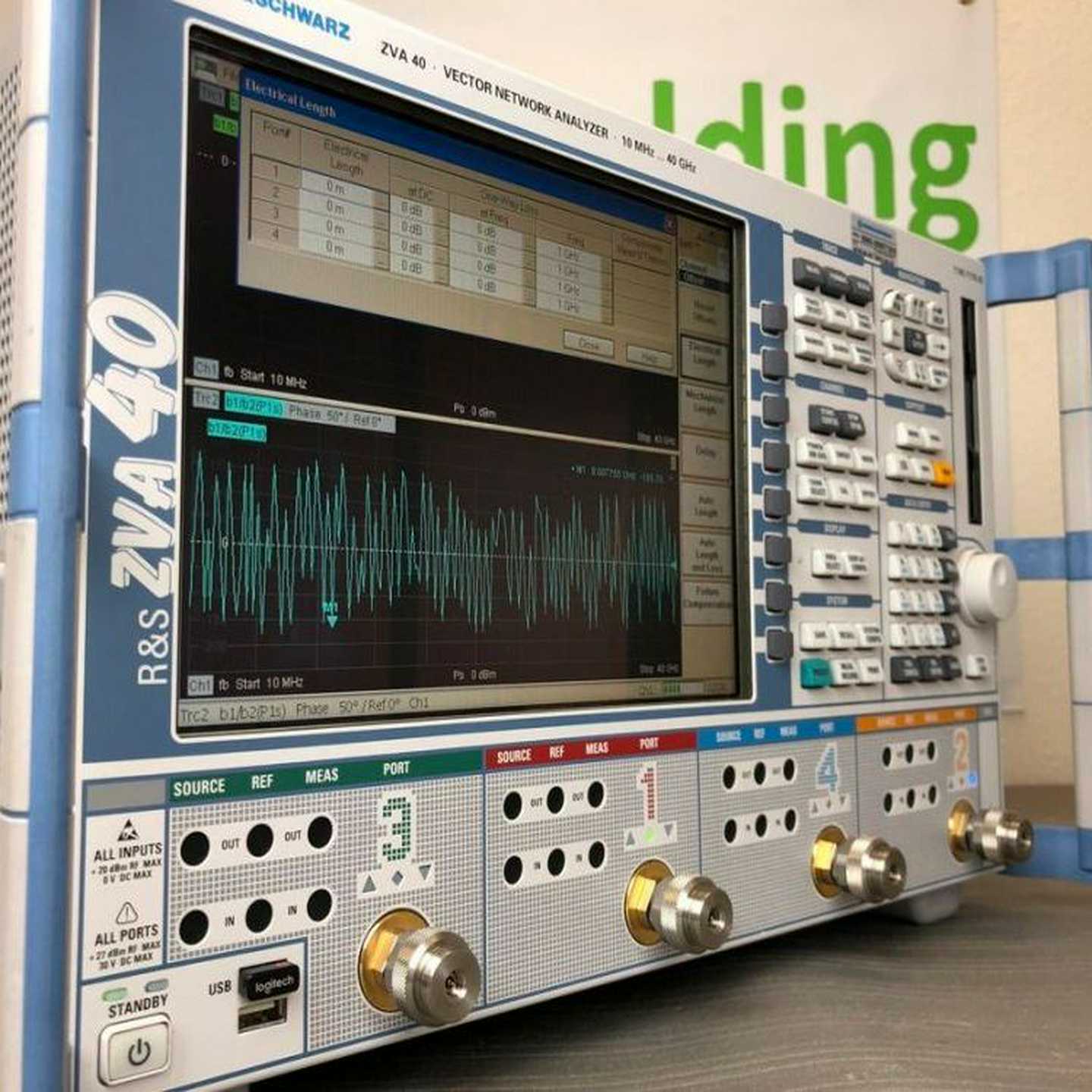 回收TEOKTRONIX泰克MSO54MSO56MSO58混合信号示波器触摸屏5系