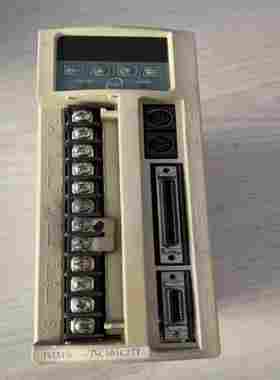 东元伺服驱动器，型号TSTA15C，成色一般，功能正常，东--议价商