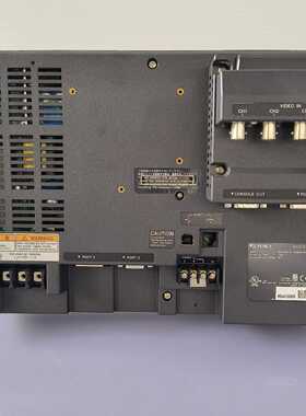 【星慕电子】KEYENCE基恩士触摸屏 VT3-S10， 无划痕